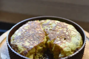 Tortilla de Patatas en Freidora de Aire — Sin Voltear y con el Centro Jugoso